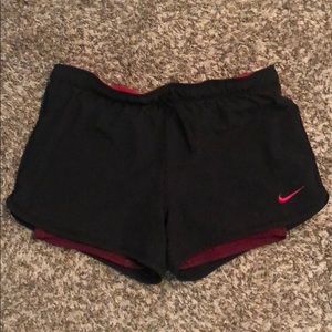 M NIKE DRI FIT SHORTS